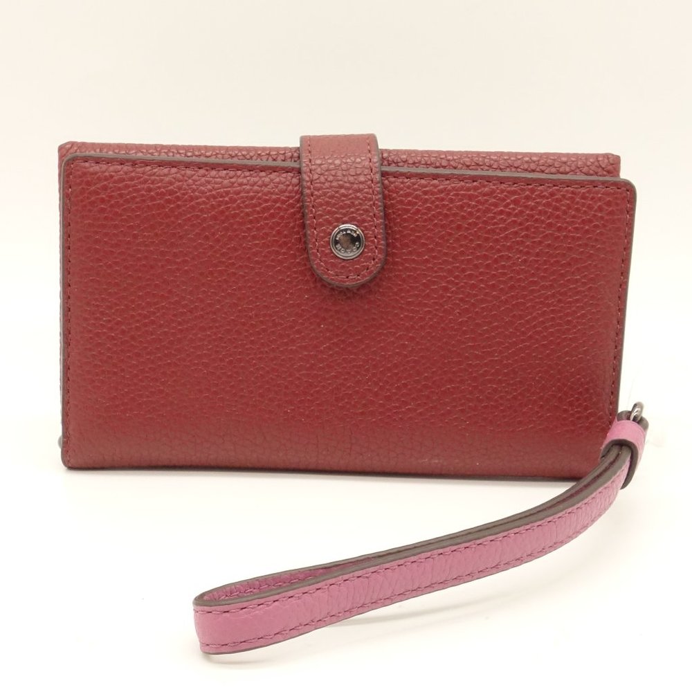 NWT COACH Smartphone Wrislet Burgundy Leather